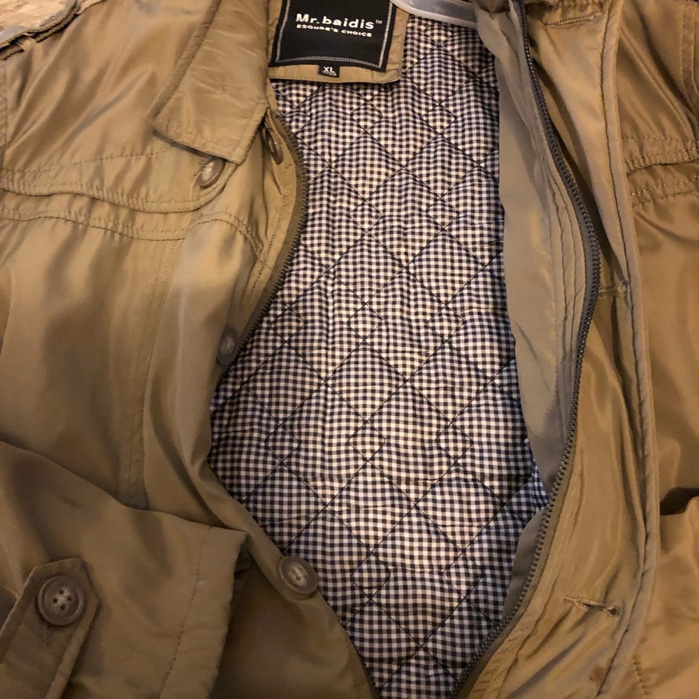 Light weight jacket - Picture 4 of 4